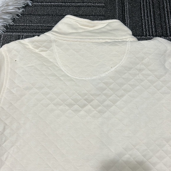 L.L. Bean Quilted Pullover Long Sleeve 1/4 Zip Cream Top Women’s Size Medium - Picture 12 of 16